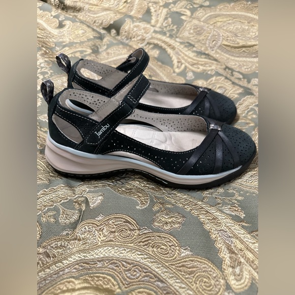 New without box. Jambu Originals. - Picture 3 of 4